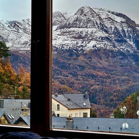 Valtrama Suite Tramacastilla de Tena Exteriér fotografie