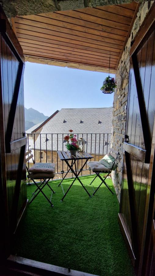 Valtrama Suite Tramacastilla de Tena Exteriér fotografie
